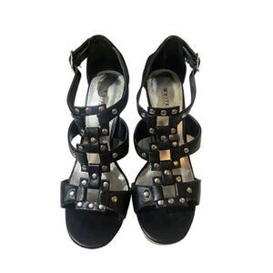White House Black Market Wedges Size 6